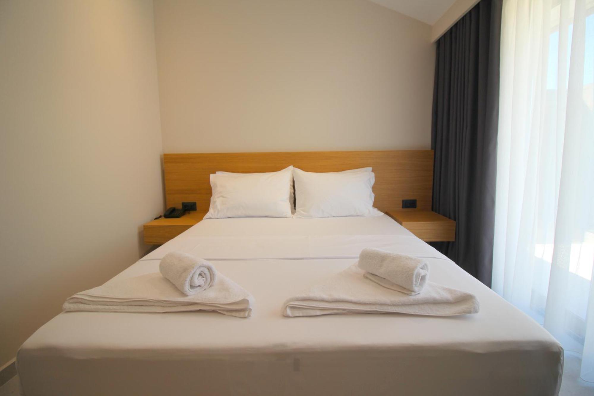 Niklas Boutique Hotel Σαράντα Εξωτερικό φωτογραφία